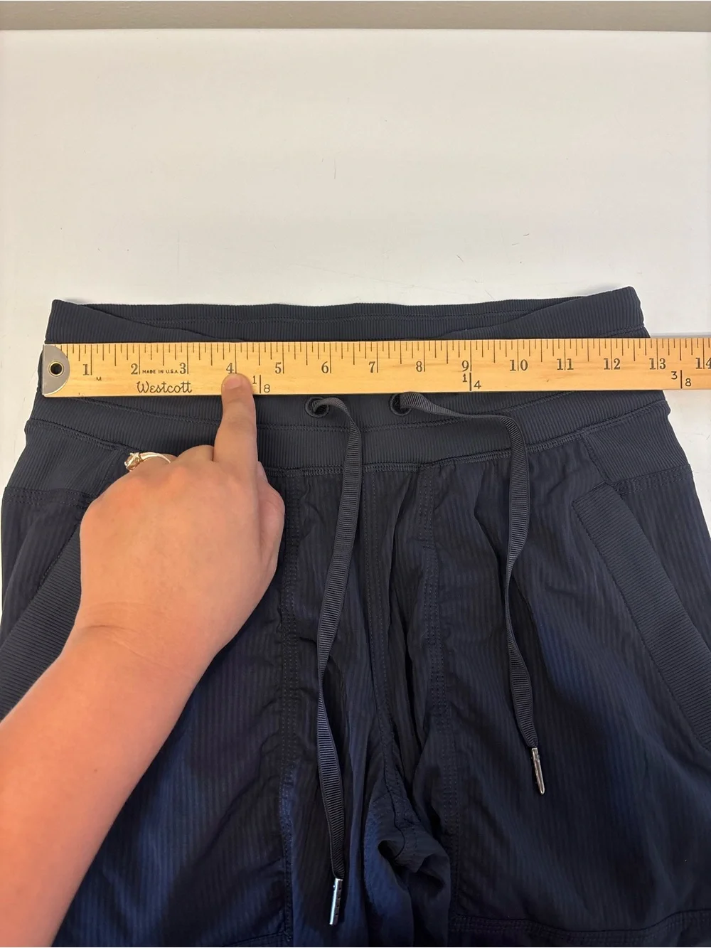 Lululemon Dance Studio Mid Rise Navy Blue Pants Women’s Size 4